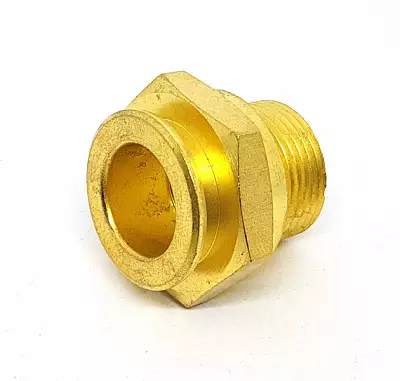 Топливный быстросъемный фитинг M22*1.5, латунь | NS03-NG16M22