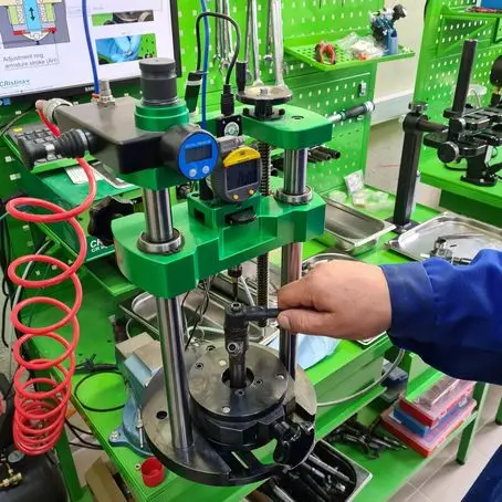 Ремонт форсунок MERCEDES E200 / E220 / E270 (BOSCH 0445110054 / 0445110055 ).