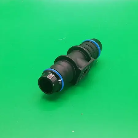 Переходник-тройник с заглушкой ID14-ID1-ID14-Т-образный для системы охлаждения, угловой | NS09-Z28-1