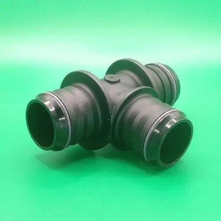 Переходник-тройник ID21-ID21-ID21-Т-образный для системы охлаждения, угловой | NS09-T24-WG