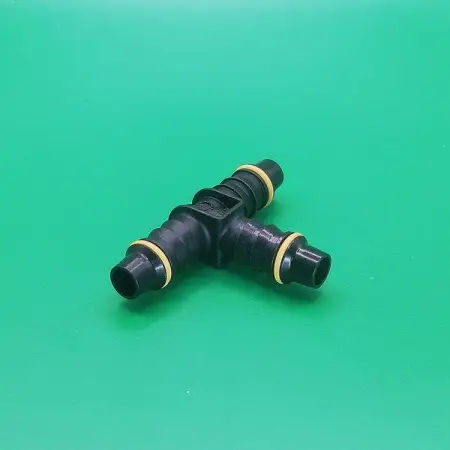 Топливный тройник ID8-ID8-ID8-10x1-Т-образный, угловой | NS09-T3-FG