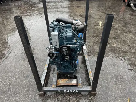 Дизельный двигатель Kubota V3307-T
