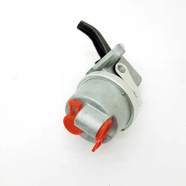 Топливный насос подкачки 4983584, 3904374 на CUMMINS 4BT