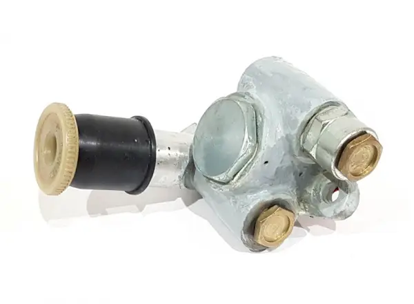 Топливный насос подкачки 33.1106010 на Cummins 740