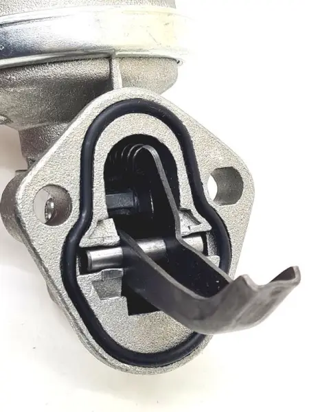 Топливный насос подкачки 2830266 на KOMATSU, NEW HOLLAND, CASE, IVECO (84268475, 2830122)