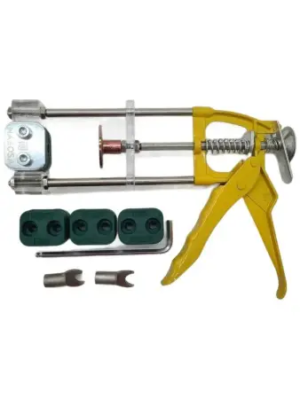 Инструмент для надевания пластиковых трубок на быстросъемный штуцер